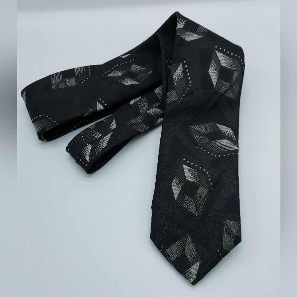 Men's Bugle Boy Tie 56"L Black w Grey Silver Geometric Boxes